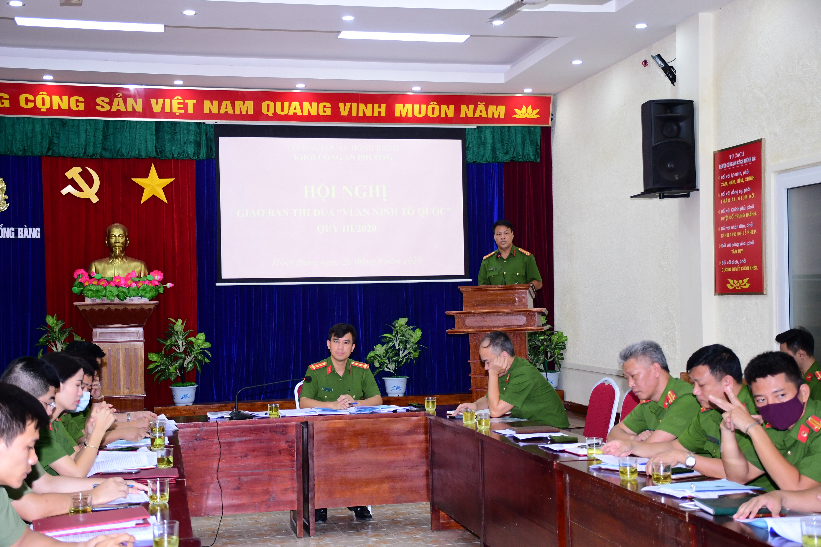 Công an quận Hồng Bàng: Kiểm tra kiểm tra 43 cơ sở kinh doanh có điều hiện về an ninh trật tự